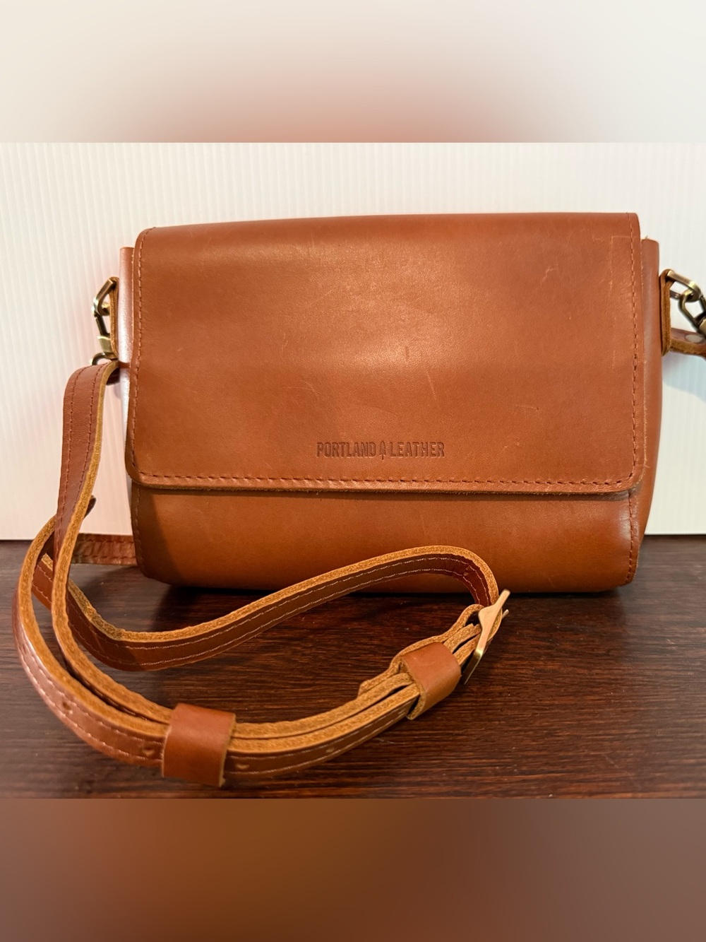 Portland Leather Crossbody Bag in Cognac Brown